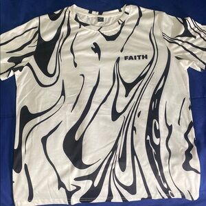 Faith Graphic Tee in Black and White